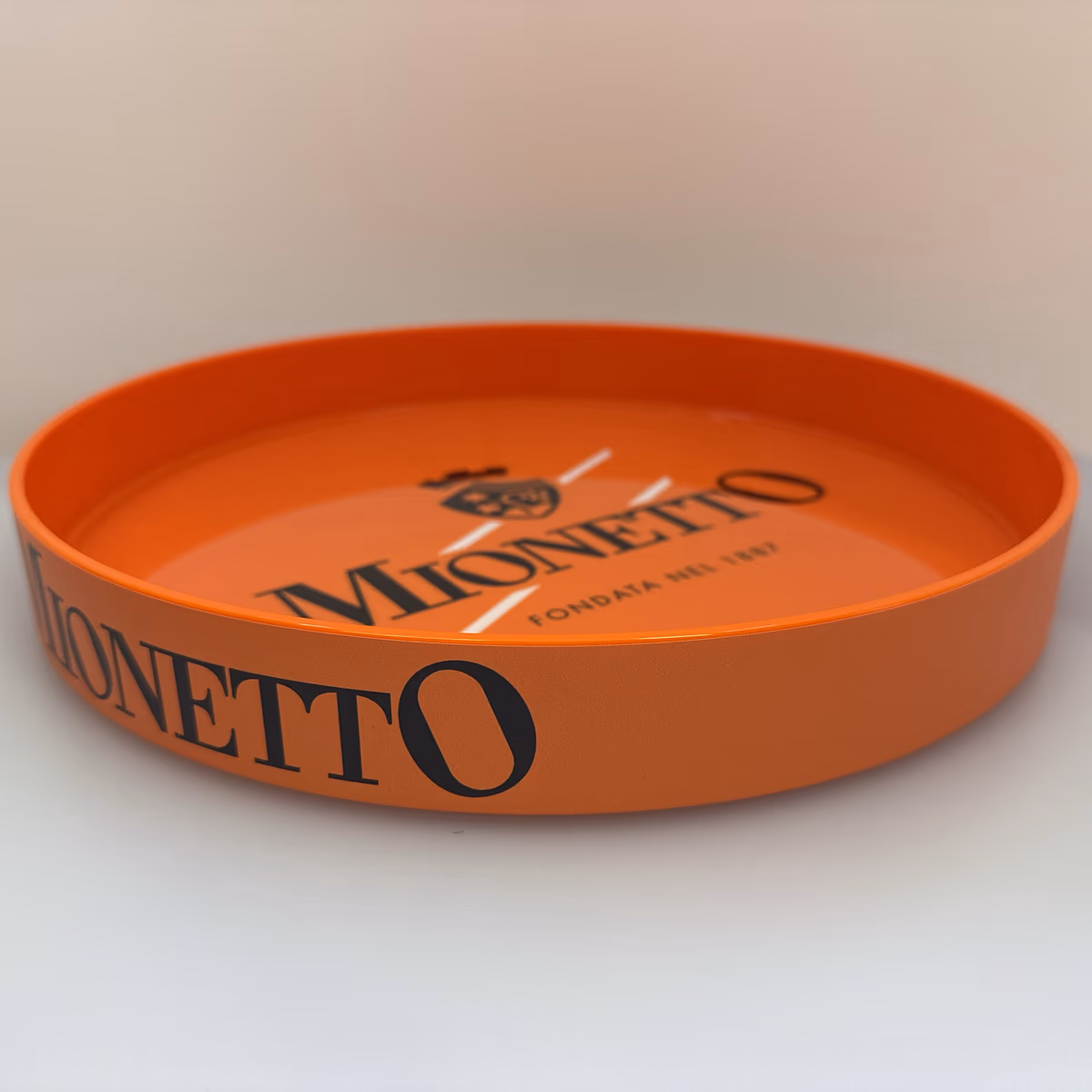 Reklamní podnos – Mionetto, 2024